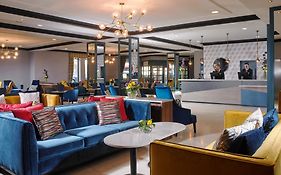 Camden Court Hotel